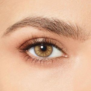 Light brown eyes